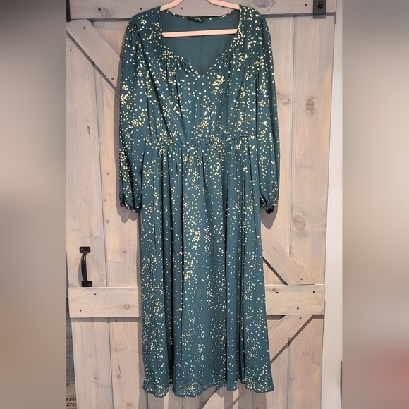 Bloomchic Green & Gold Glitter Star Print Longsleeve Dress - Picture 1 of 10